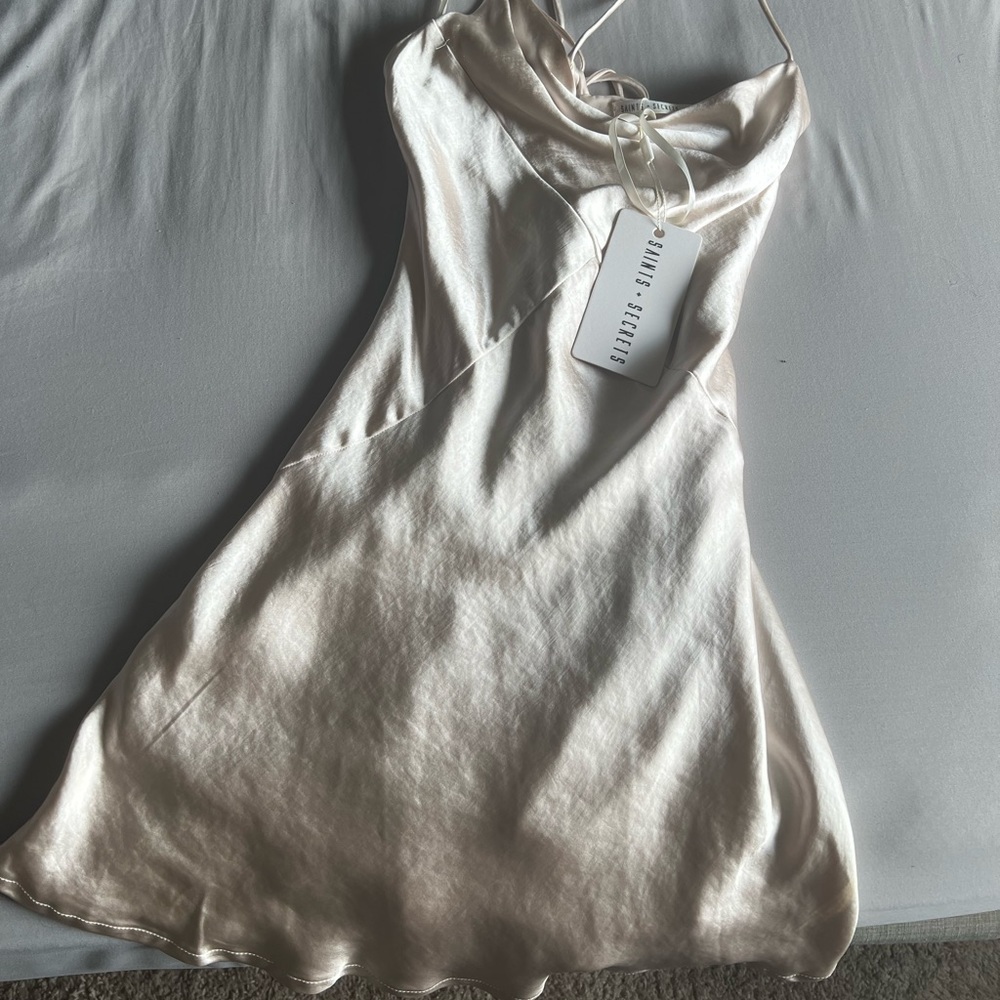 Saints and secrets champagne mini satin dress size small NWT